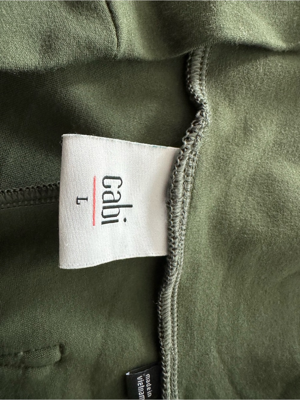 Cabi Chargo Olive Green Wide Leg Cargo Pants. - Picture 6 of 9